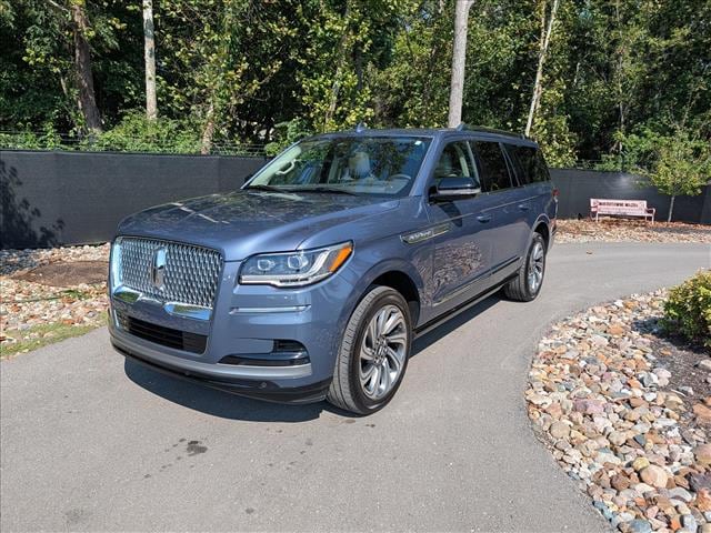 2023 Lincoln Navigator