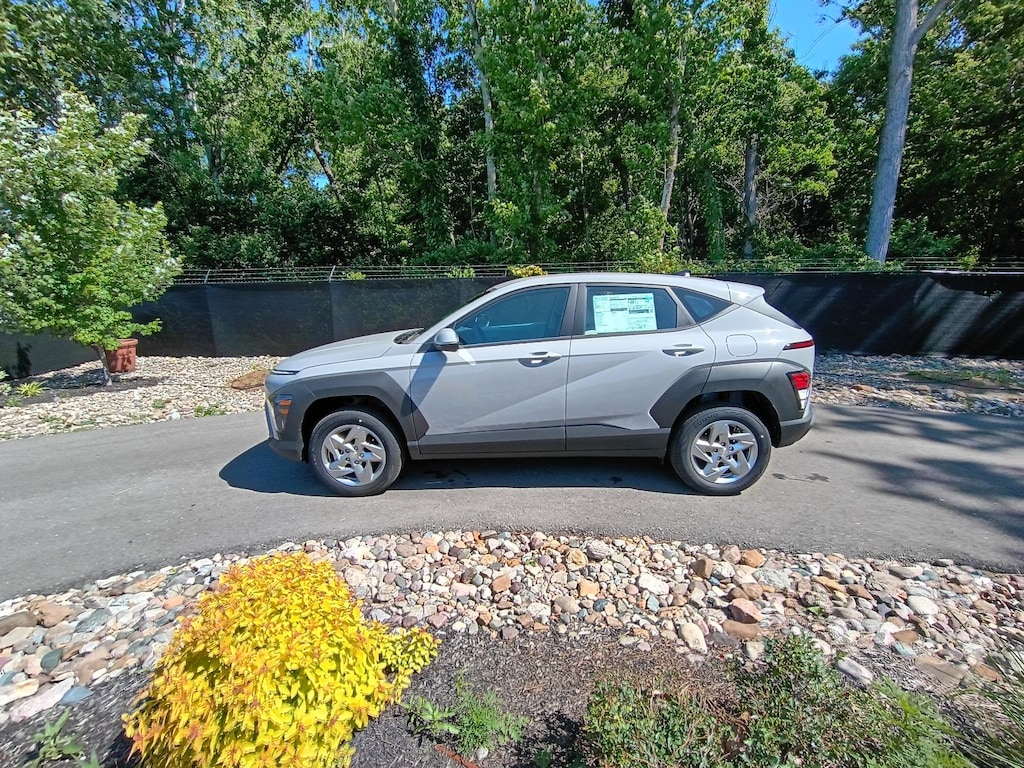 New 2026 Hyundai Kona SE AWD SE SUV