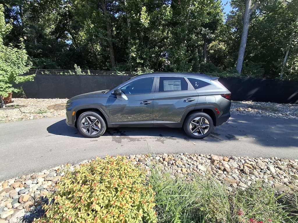 New 2026 Hyundai Tucson Hybrid SEL AWD SUV