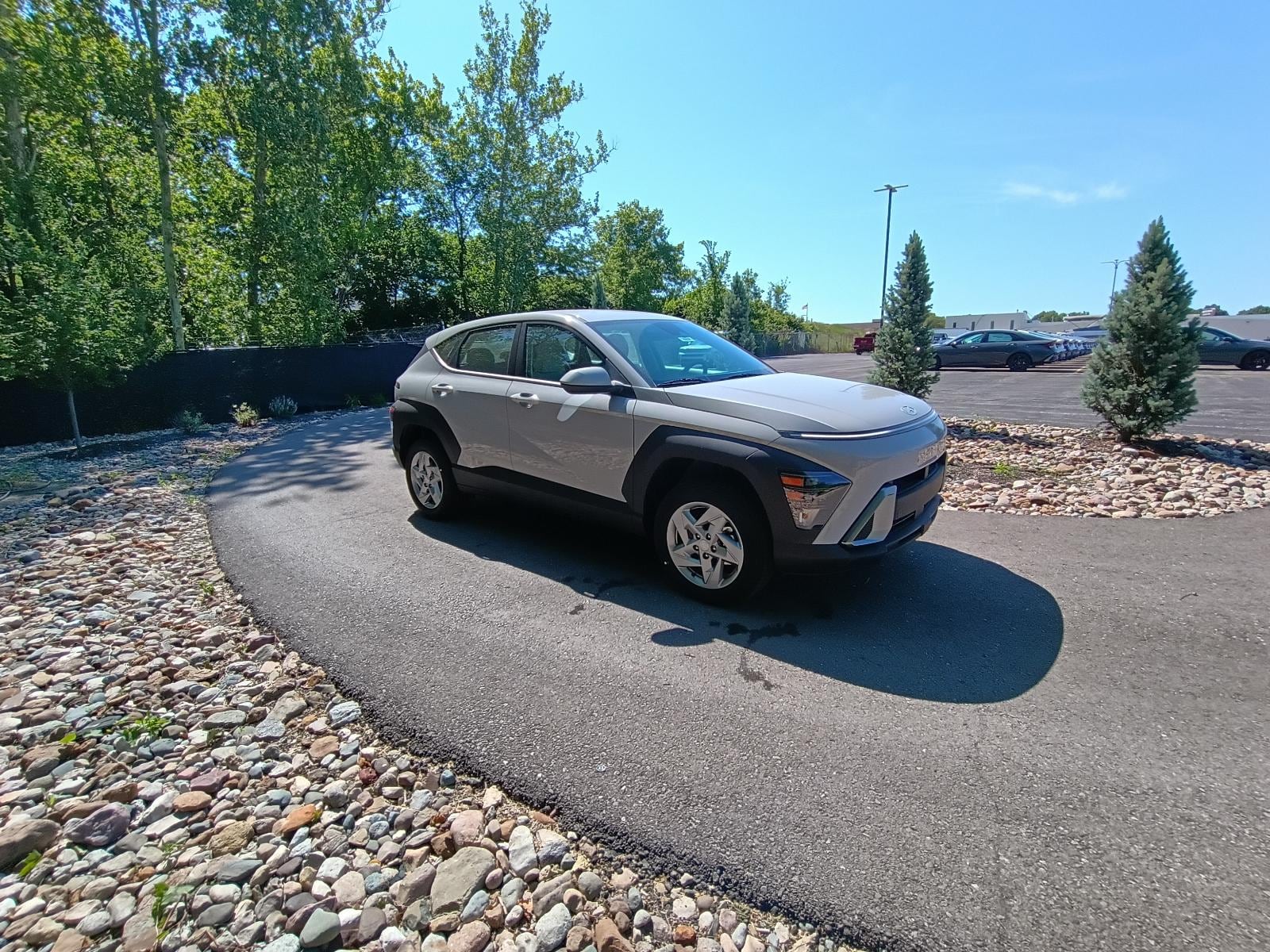 2026 Hyundai Kona SE - Photo 7