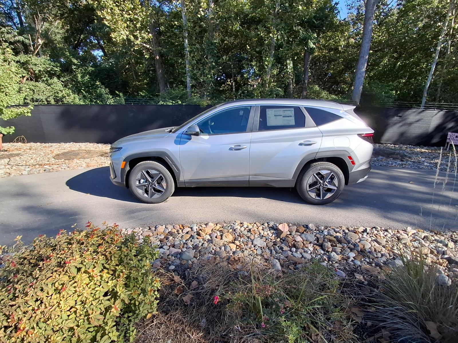 New 2026 Hyundai Tucson SEL Premium AWD SUV