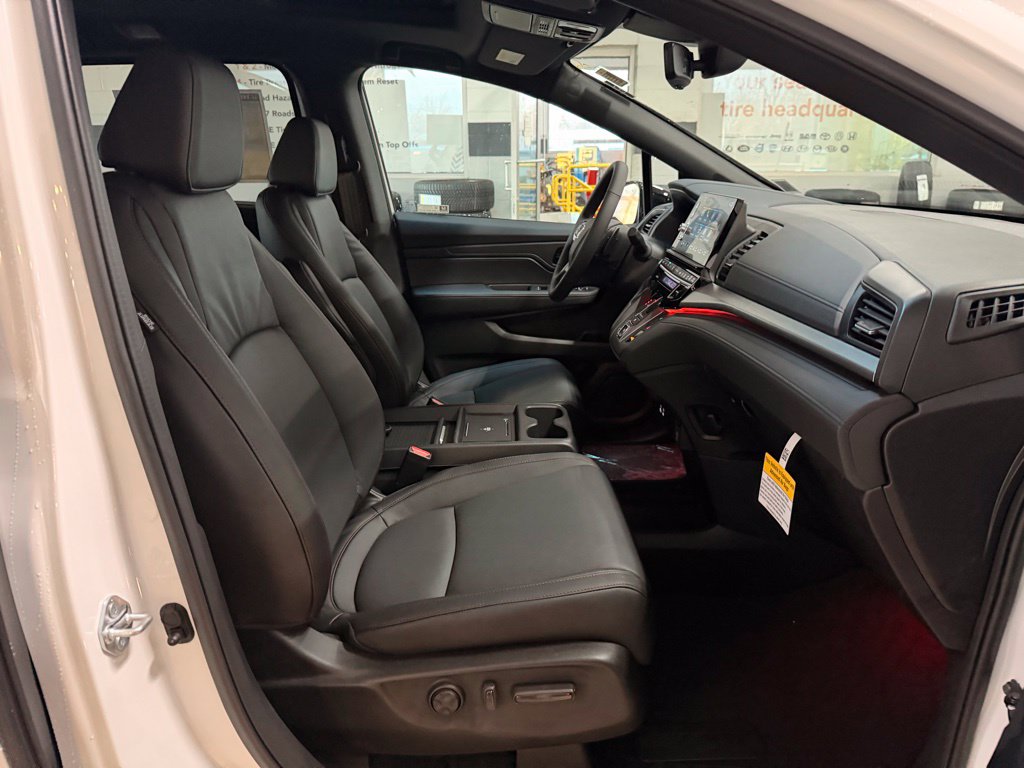 2026 Honda Odyssey Sport L - Photo 16