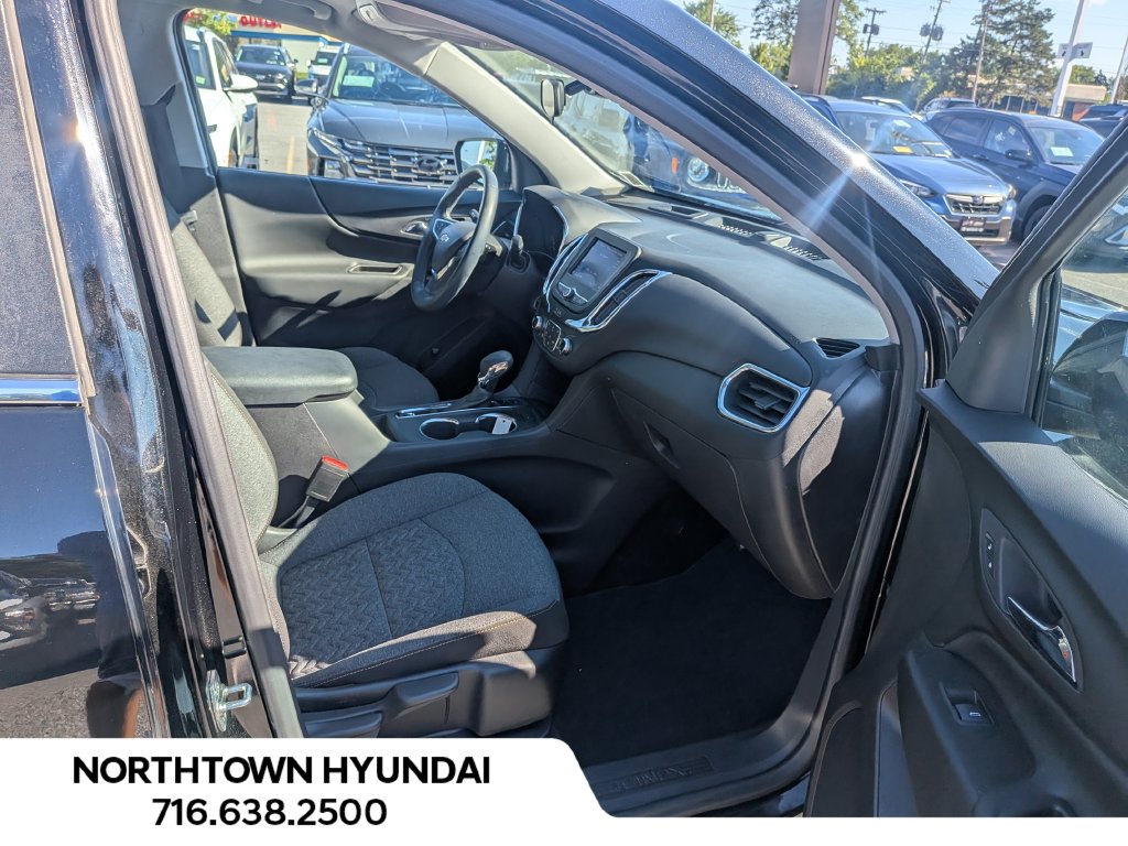 2024 Chevrolet Equinox LT - Photo 33