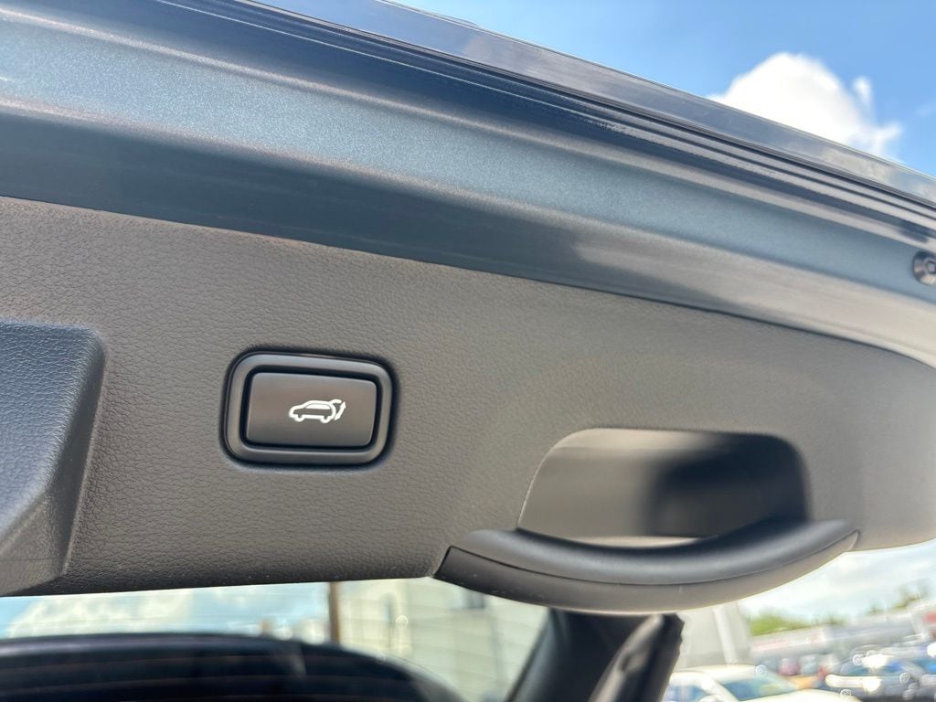 2025 Kia Sportage SX Prestige Hybrid - Photo 27
