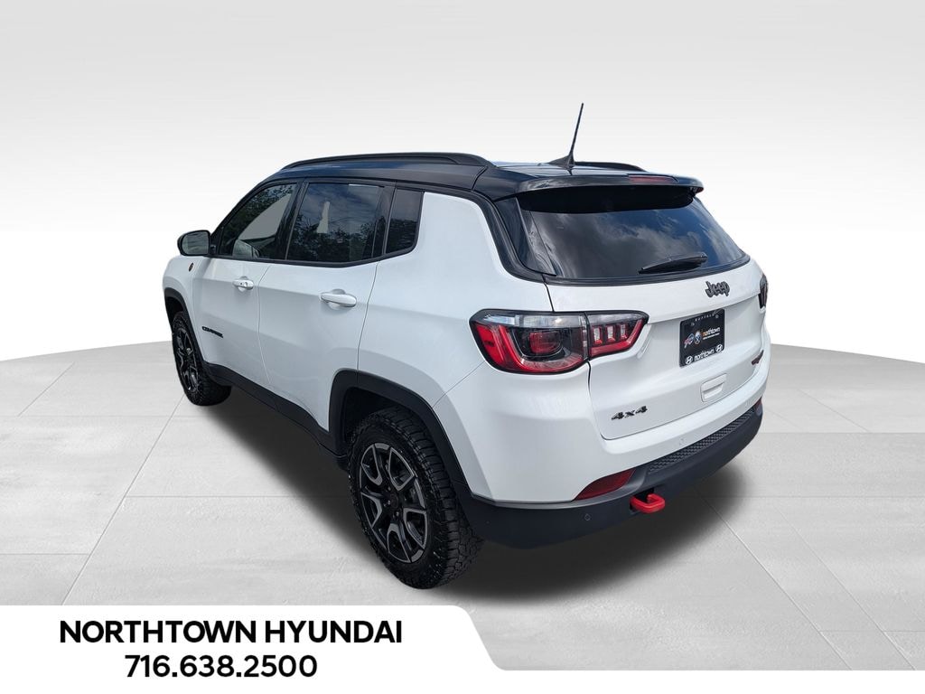 Used 2026 Jeep Compass Trailhawk SUV