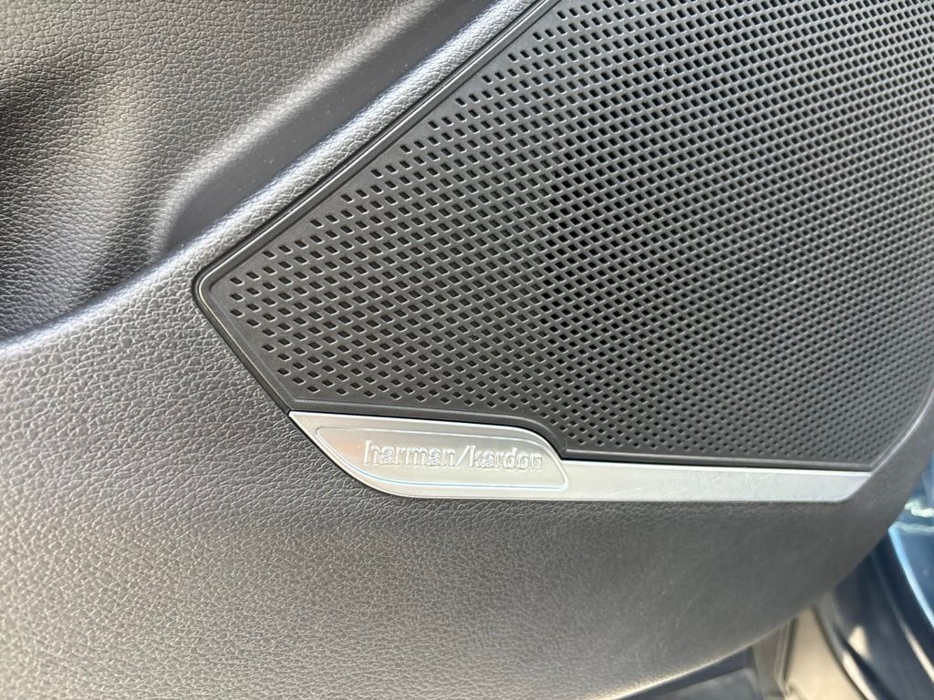 2025 Kia Sportage SX Prestige Hybrid - Photo 23