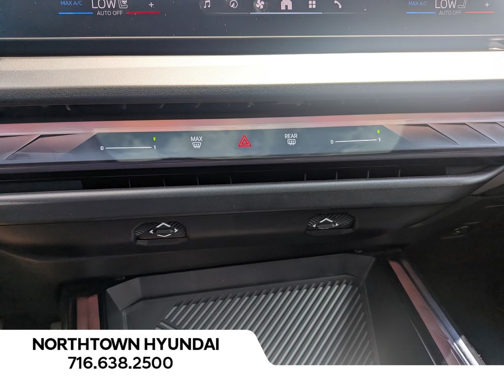 2026 BMW X3 30 - Photo 17