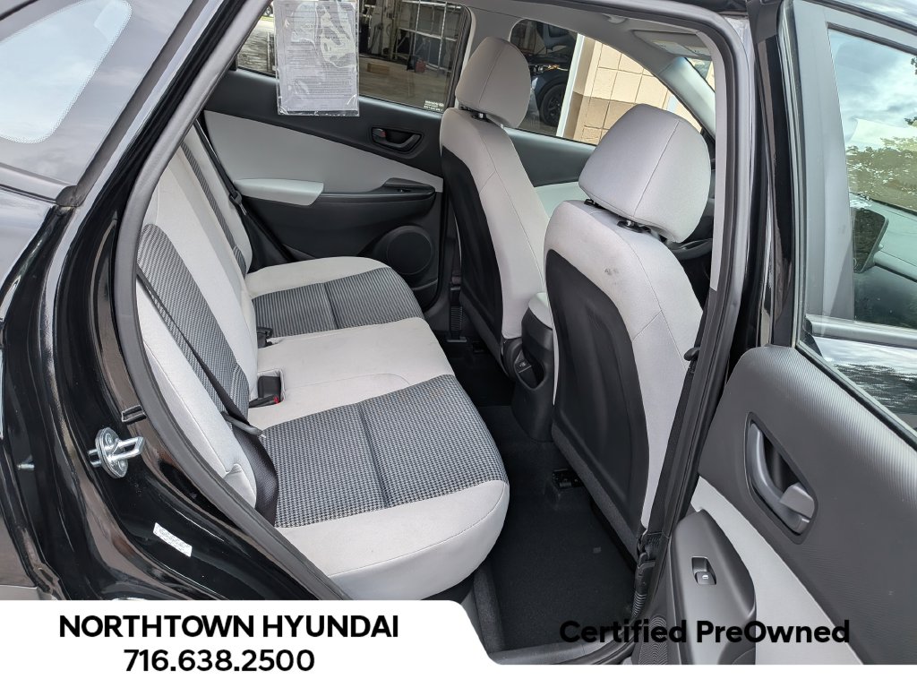 2023 Hyundai Kona SE - Photo 29