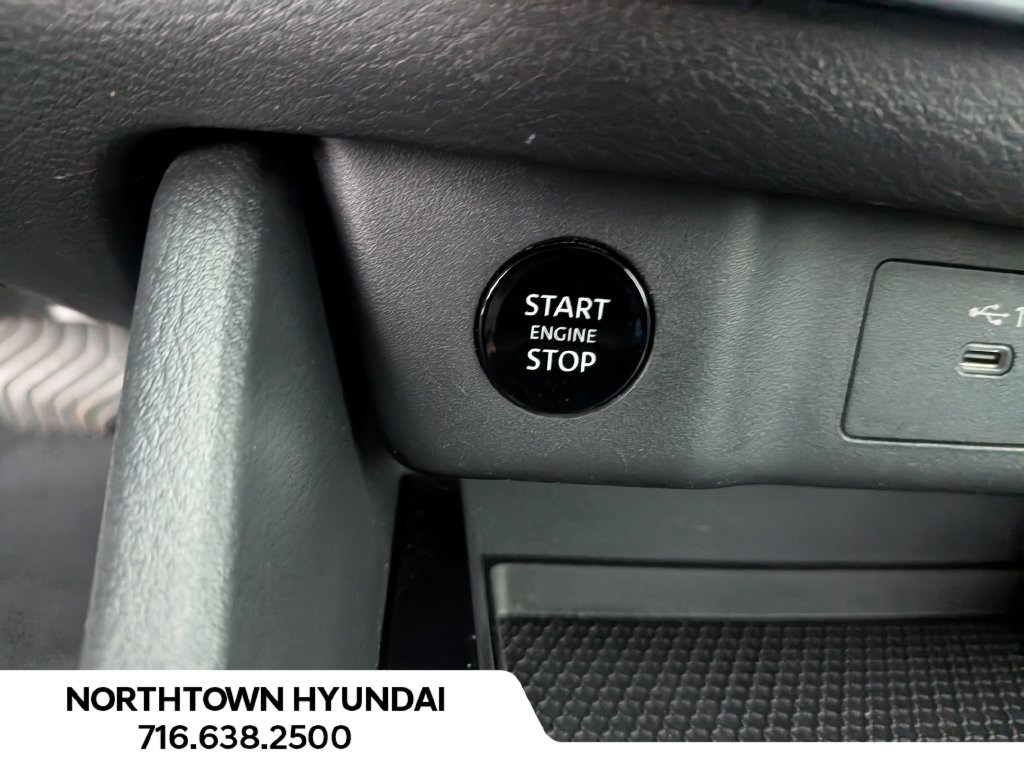 2026 Nissan Rogue SV - Photo 17