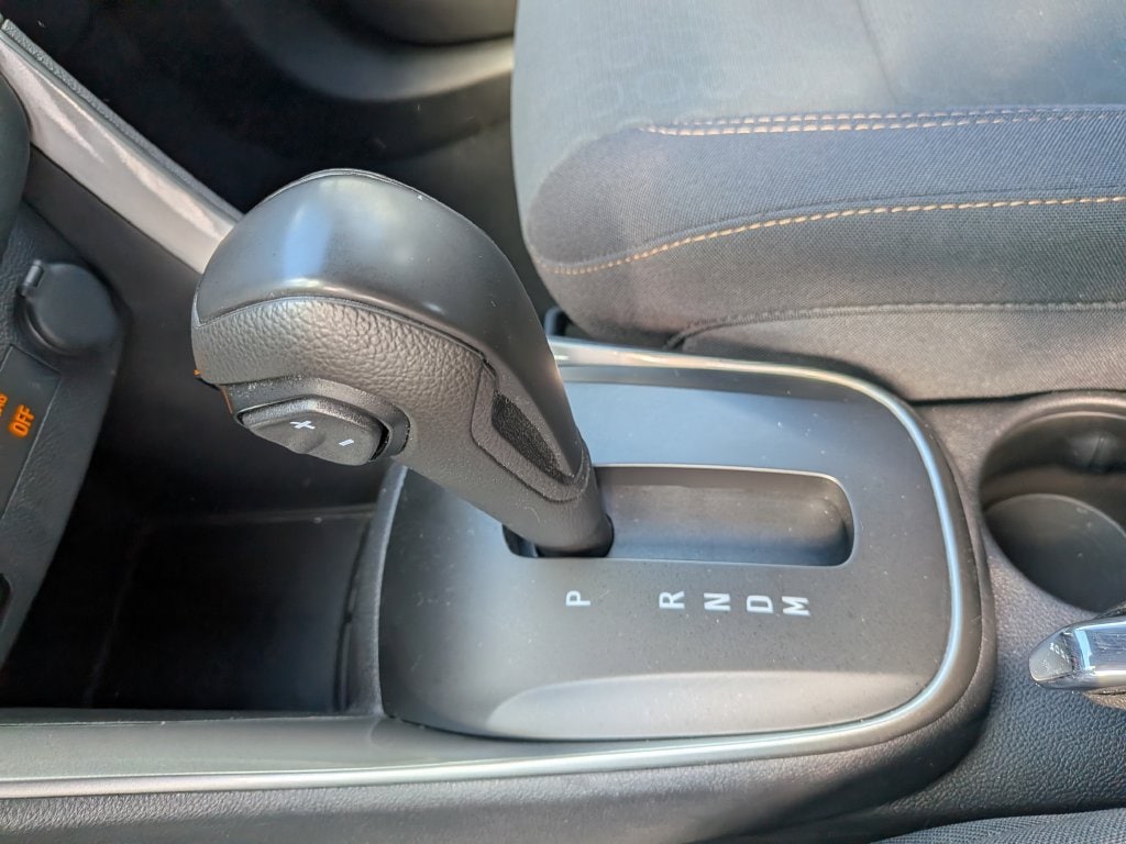 2019 Chevrolet Trax LS - Photo 15