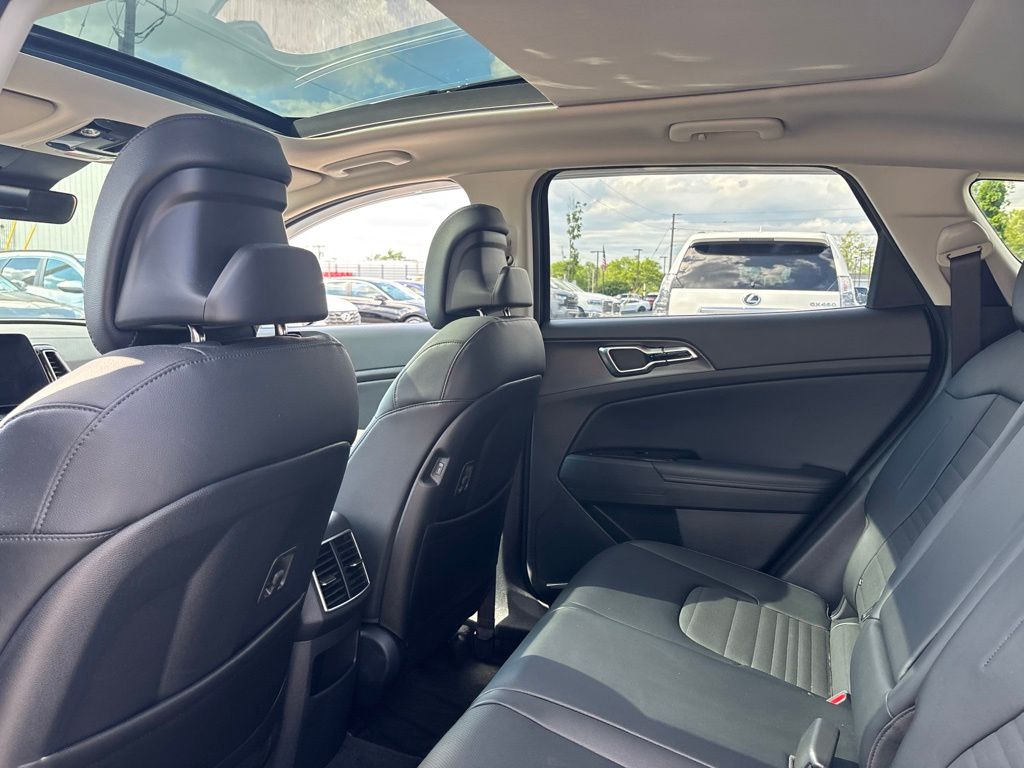 2025 Kia Sportage SX Prestige Hybrid - Photo 13