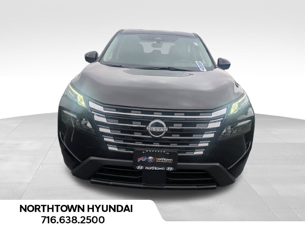 2026 Nissan Rogue SV - Photo 5