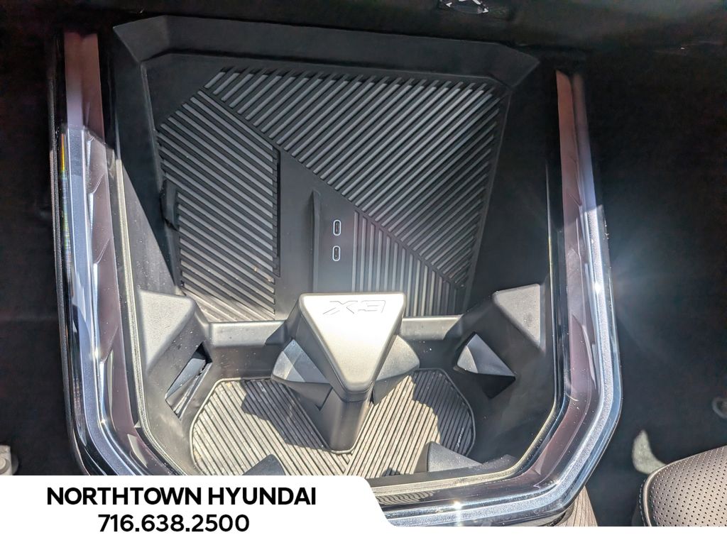 2026 BMW X3 30 - Photo 16