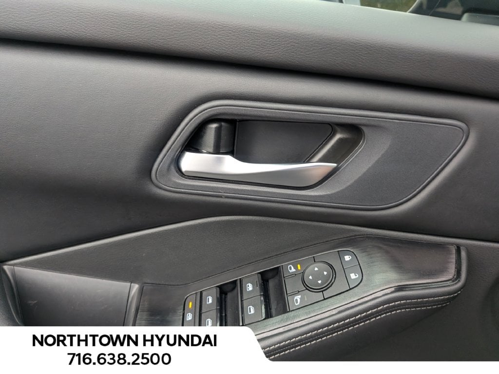 2026 Nissan Rogue SV - Photo 28