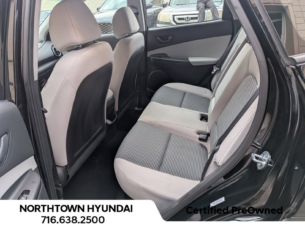 2023 Hyundai Kona SE - Photo 27