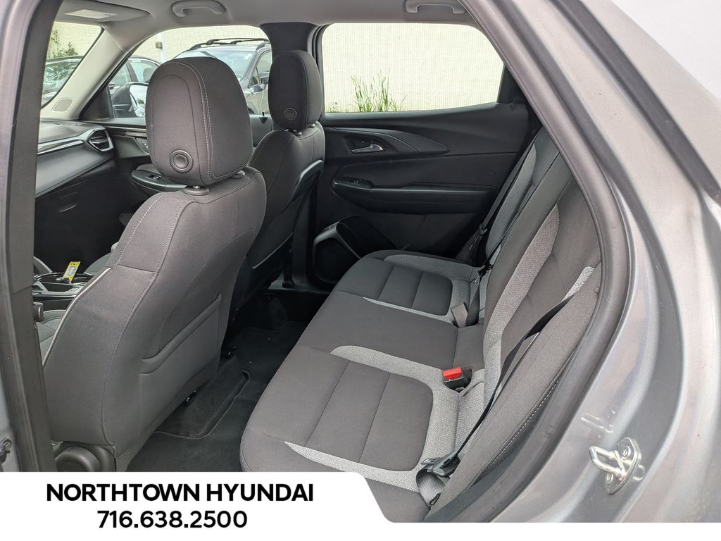 2024 Chevrolet TrailBlazer LS - Photo 30