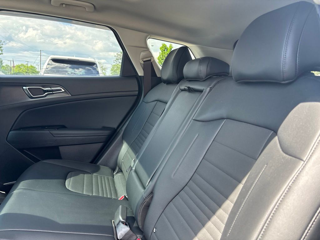 2025 Kia Sportage SX Prestige Hybrid - Photo 14