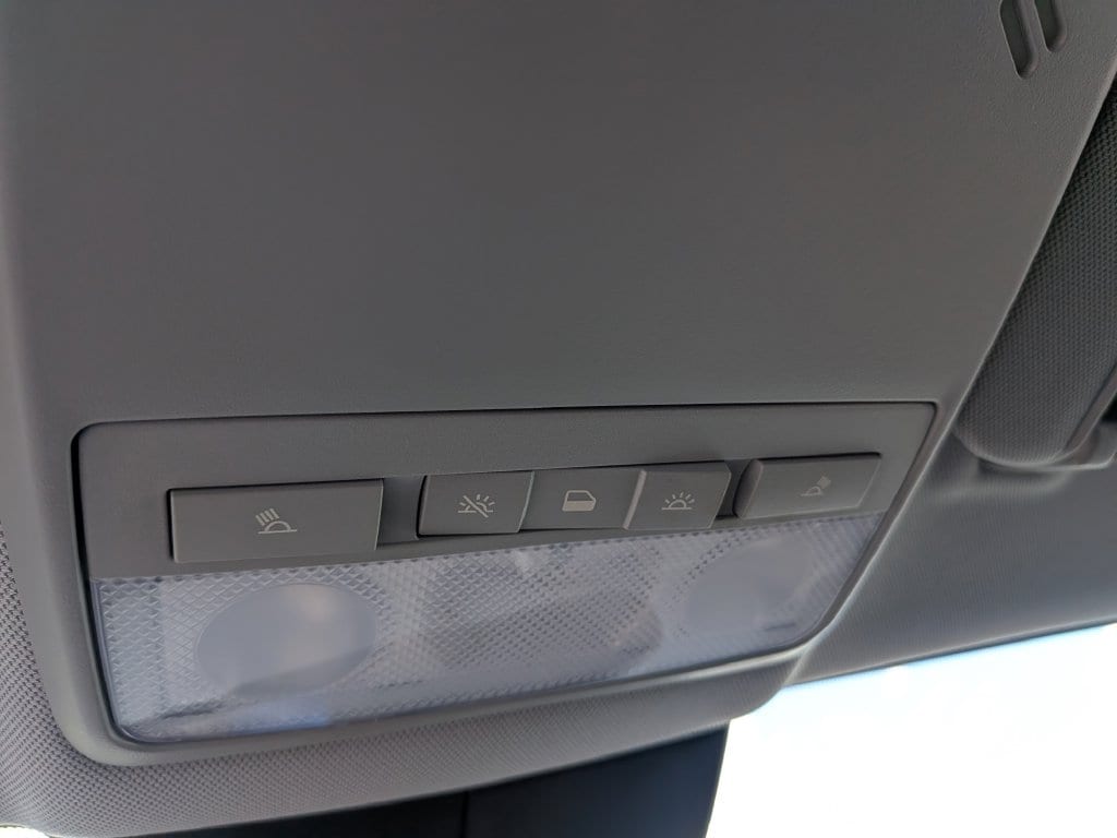 2019 Chevrolet Trax LS - Photo 22
