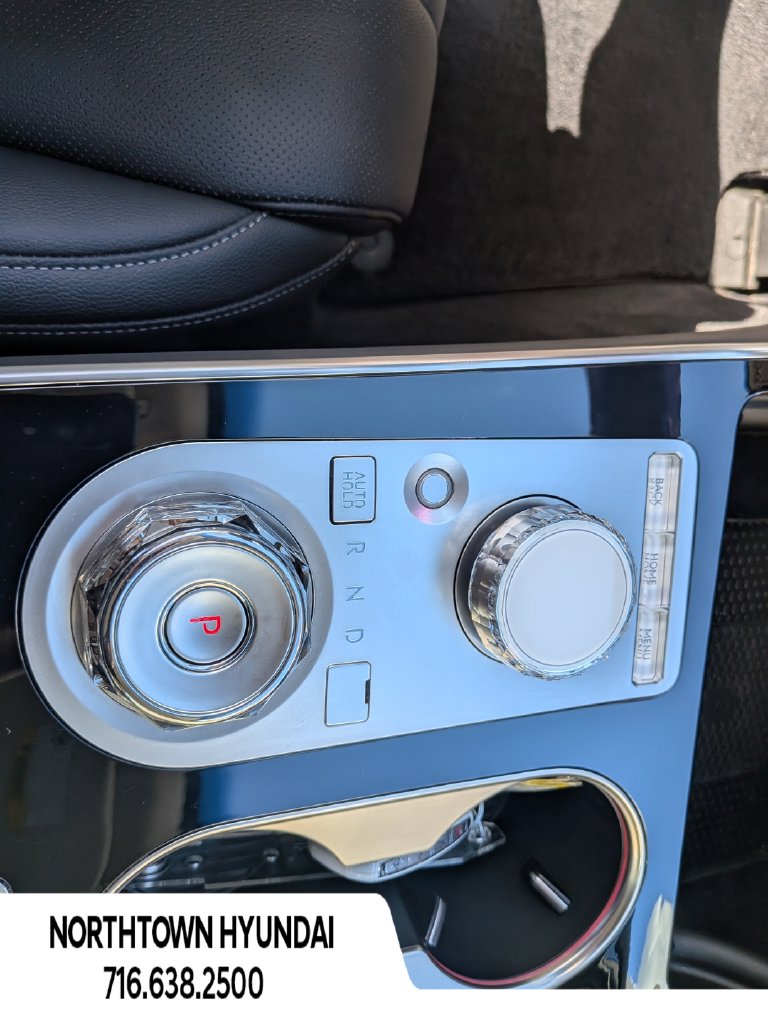 2026 GENESIS GV80 Standard - Photo 17