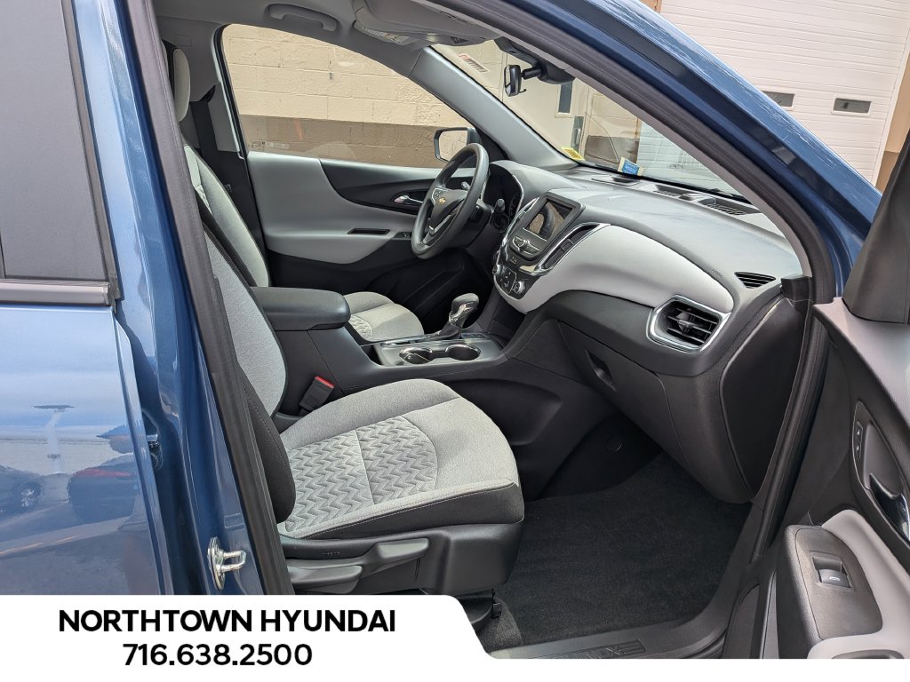 2024 Chevrolet Equinox LS - Photo 29