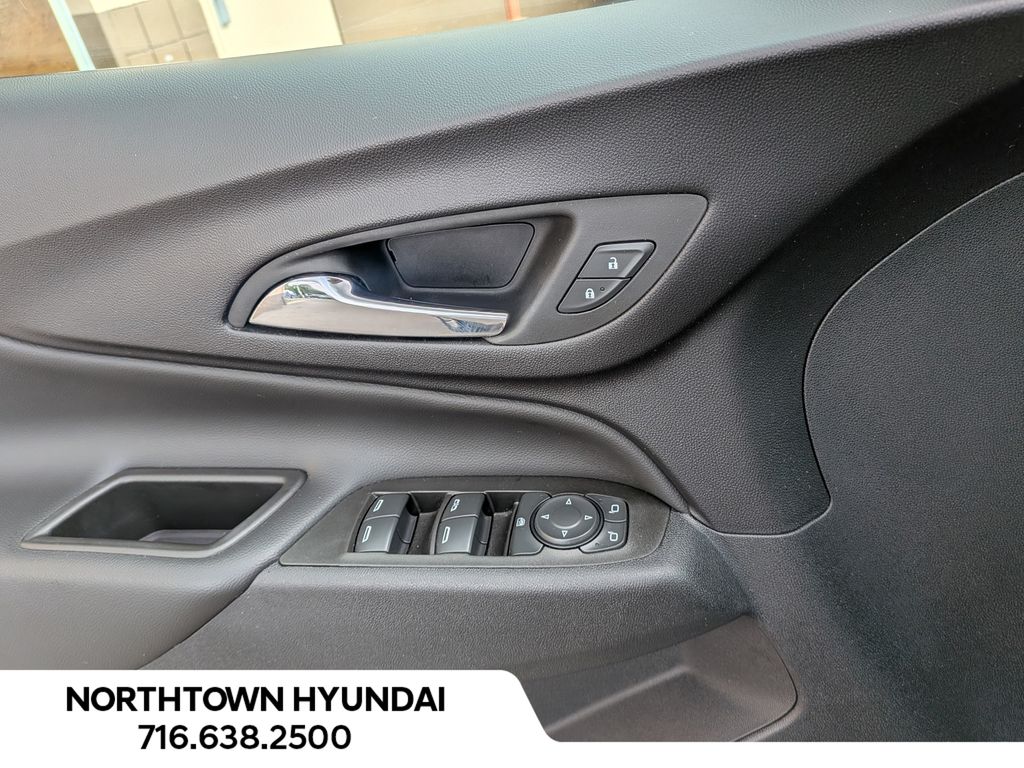 2023 Chevrolet Equinox LT - Photo 25