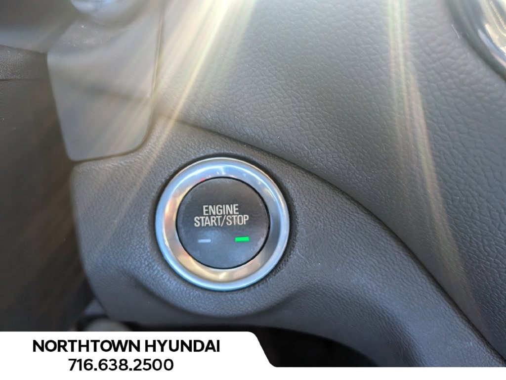 2024 Chevrolet Equinox LT - Photo 17