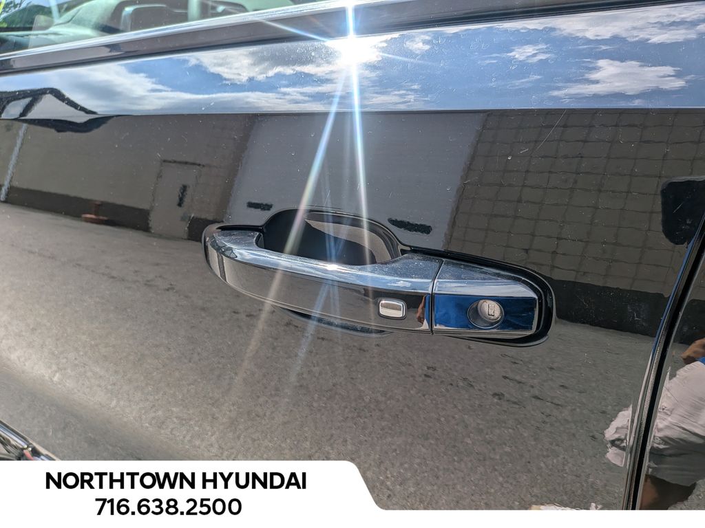 2023 GMC Canyon AT4X - Photo 39