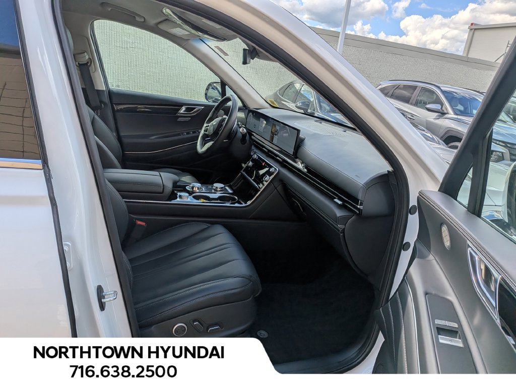 2026 GENESIS GV80 Standard - Photo 43
