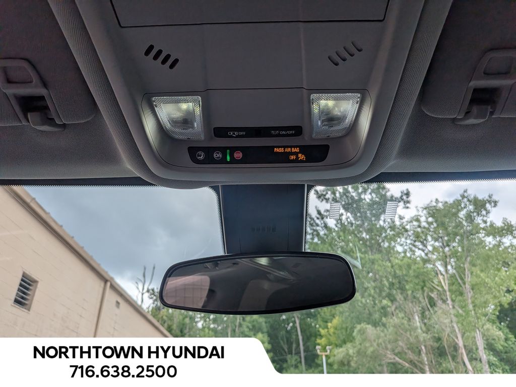 2023 Chevrolet Equinox LT - Photo 20