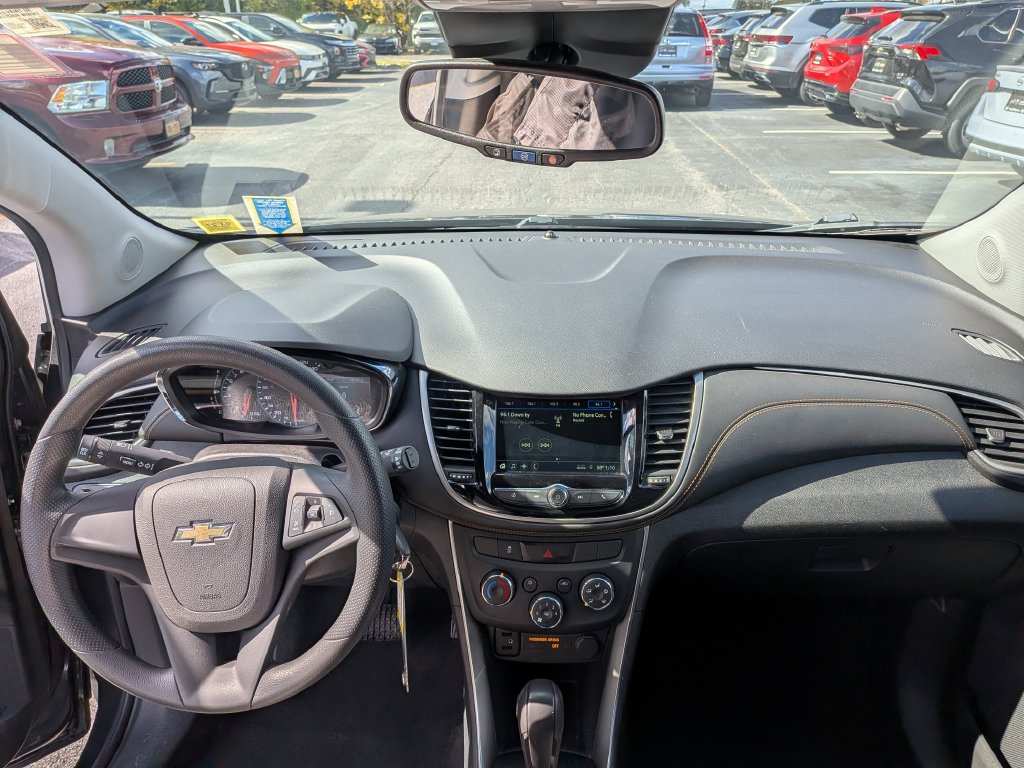2019 Chevrolet Trax LS - Photo 7