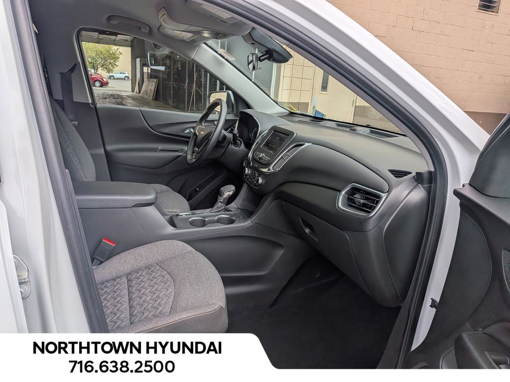 2023 Chevrolet Equinox LT - Photo 32