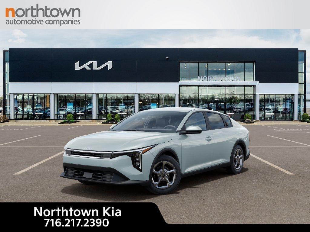 New 2026 Kia K4 LXS Sedan