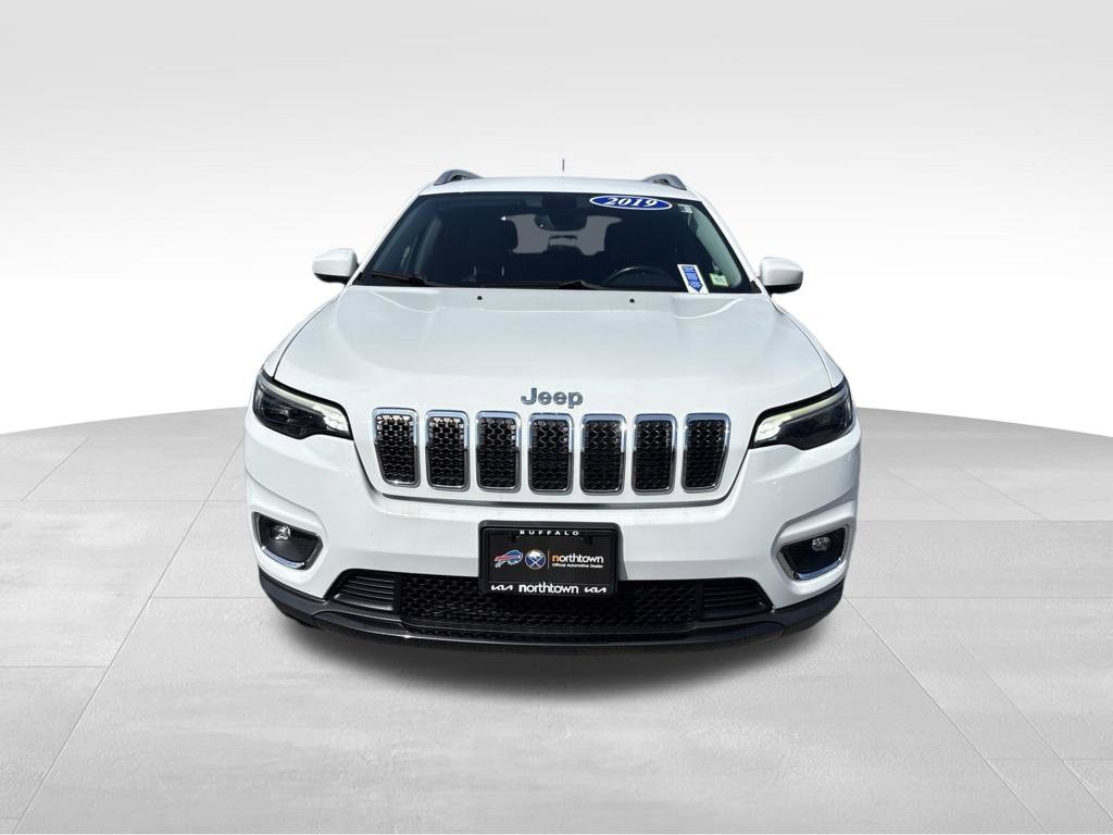Used 2019 Jeep Cherokee Limited with VIN 1C4PJMDX2KD383333 for sale in Amherst, NY