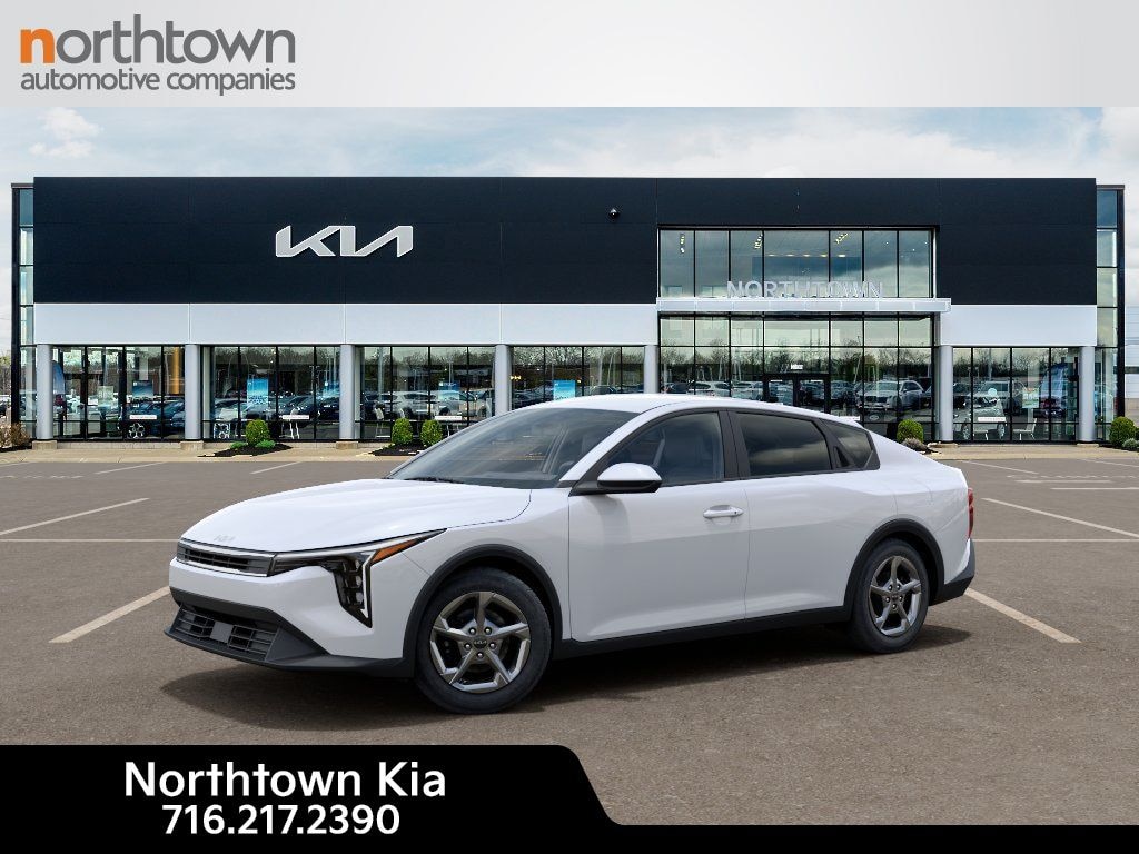 New 2026 Kia K4 LXS Sedan