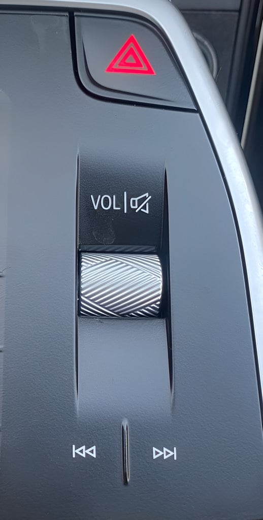 2023 BMW X1 28i - Photo 16