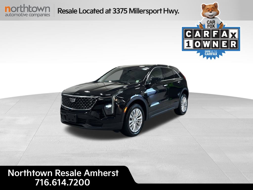 2024 Cadillac XT4 Luxury SUV