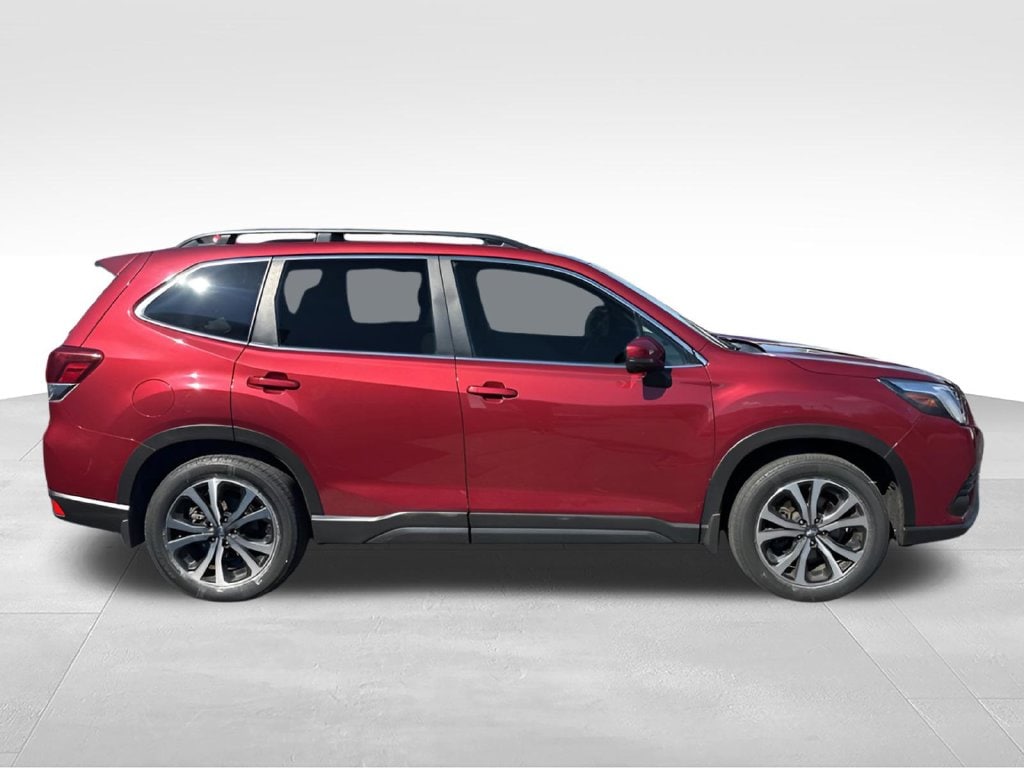 2023 Subaru Forester Limited - Photo 7