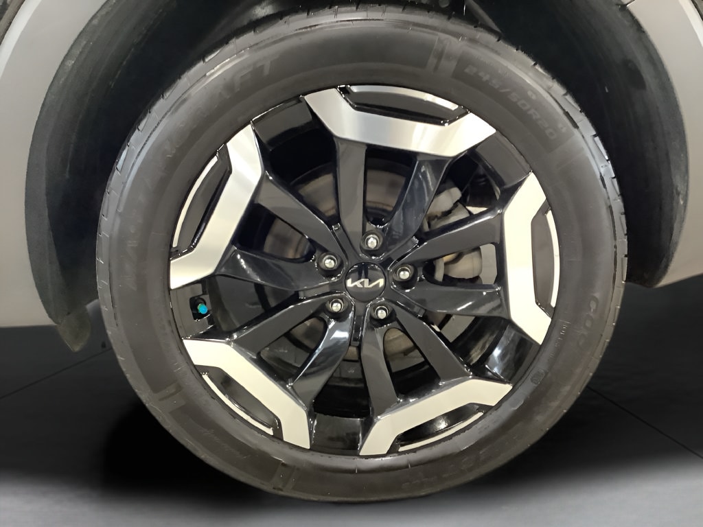 2024 Kia Telluride EX - Photo 25