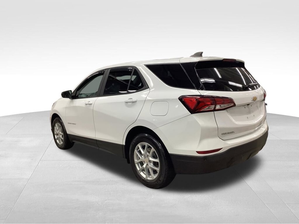 Used 2024 Chevrolet Equinox LS SUV