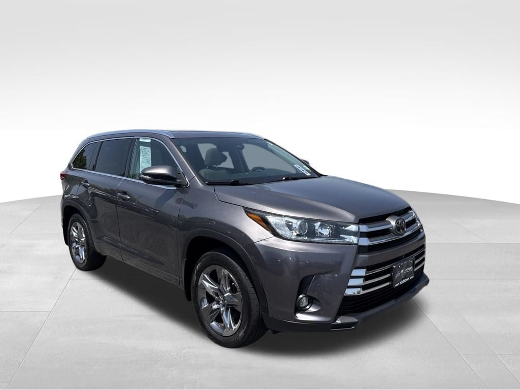 Used 2019 Toyota Highlander Limited Platinum SUV