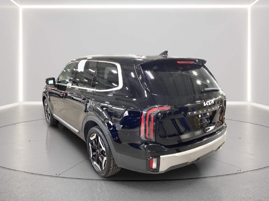 2024 Kia Telluride EX - Photo 8