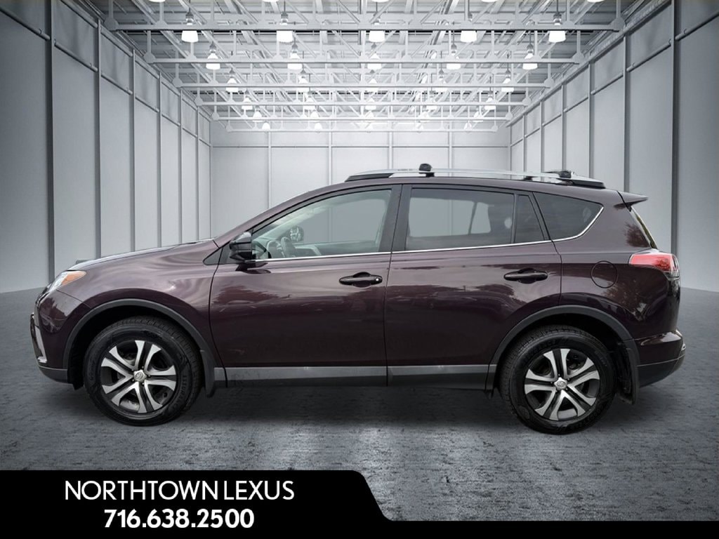 Used 2018 Toyota RAV4 LE SUV