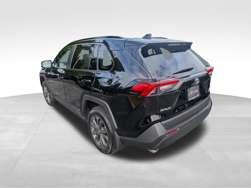 Used 2025 Toyota RAV4 Hybrid XLE Premium SUV