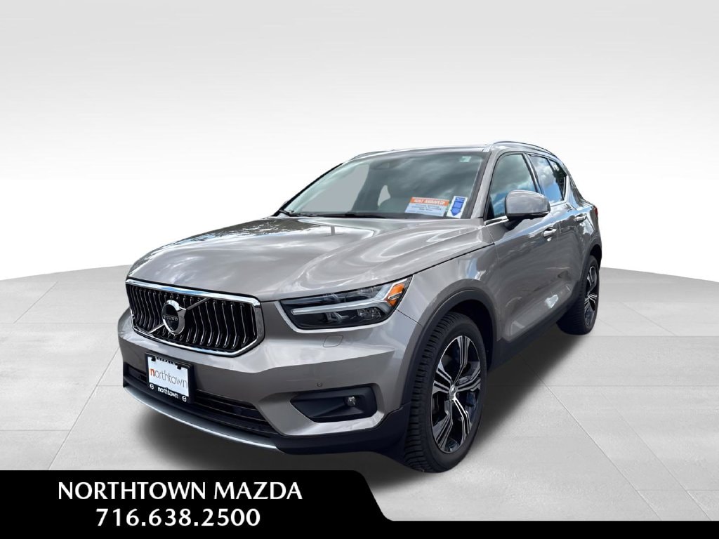 2021 Volvo XC40