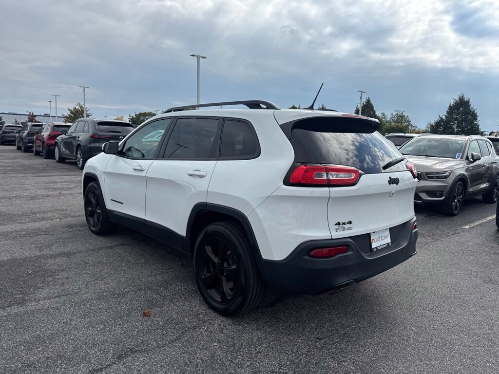 Used 2015 Jeep Cherokee Latitude SUV