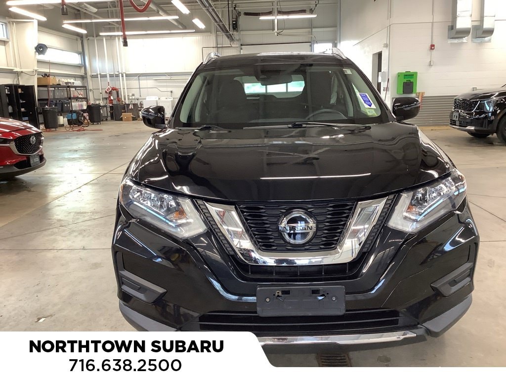 Used 2020 Nissan Rogue SV SUV