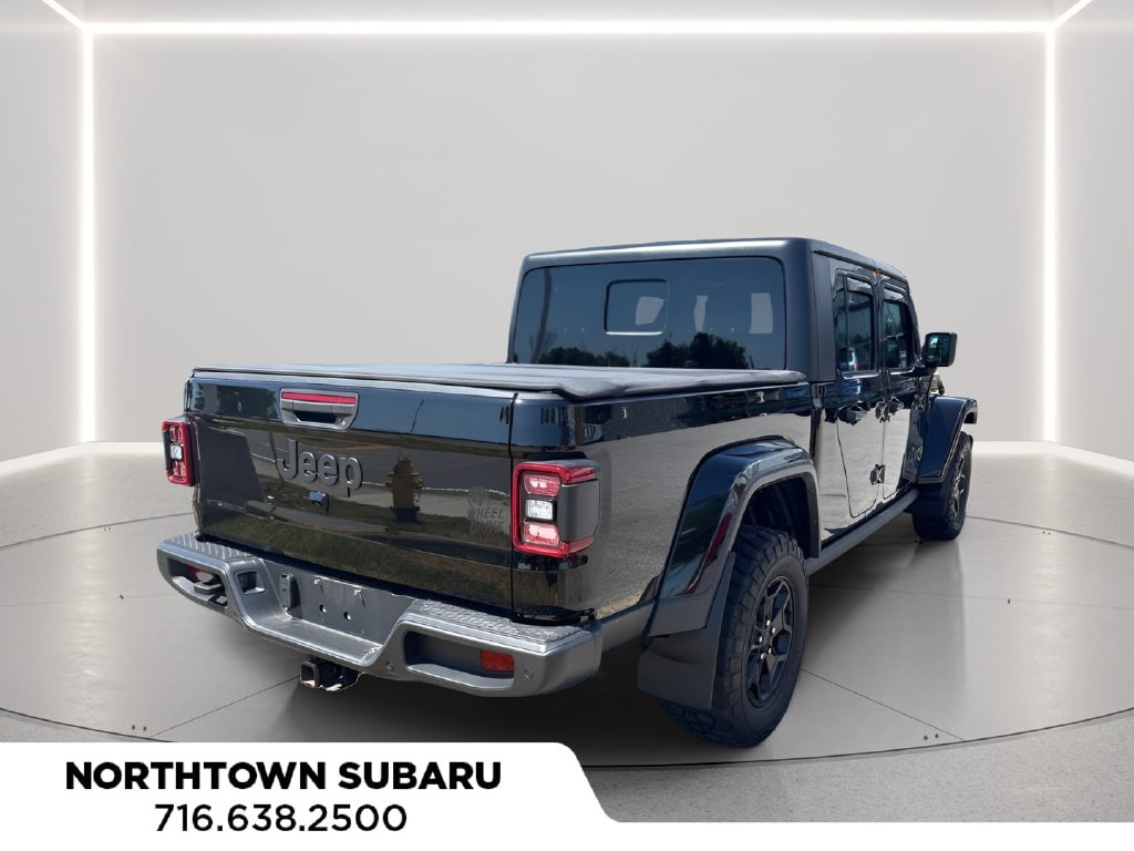 Used 2022 Jeep Gladiator Willys Truck Crew Cab
