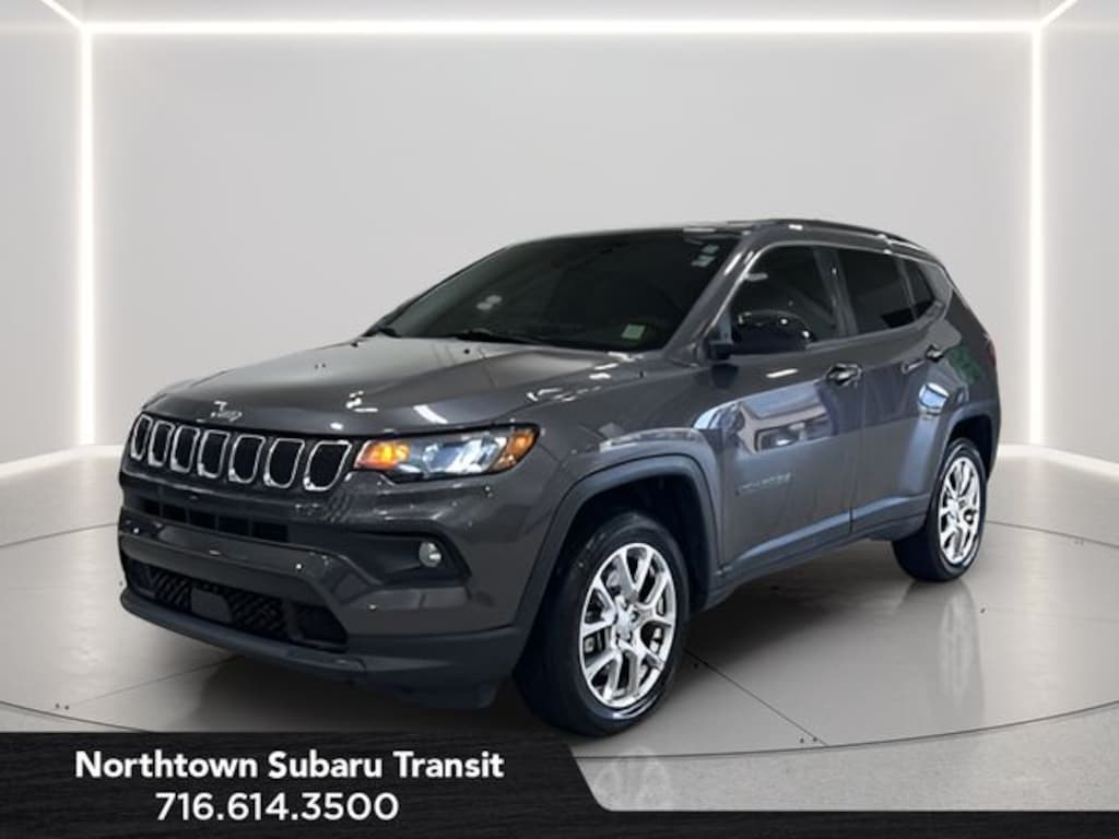 Used 2023 Jeep Compass Latitude Lux SUV