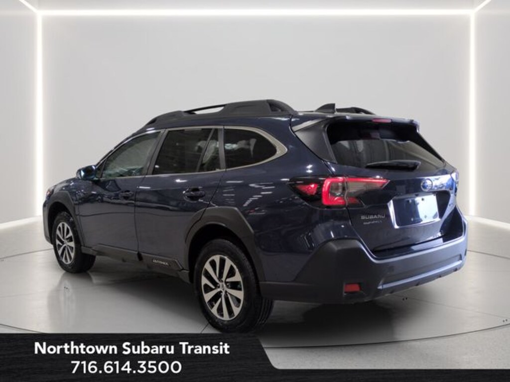 Used 2024 Subaru Outback Premium SUV