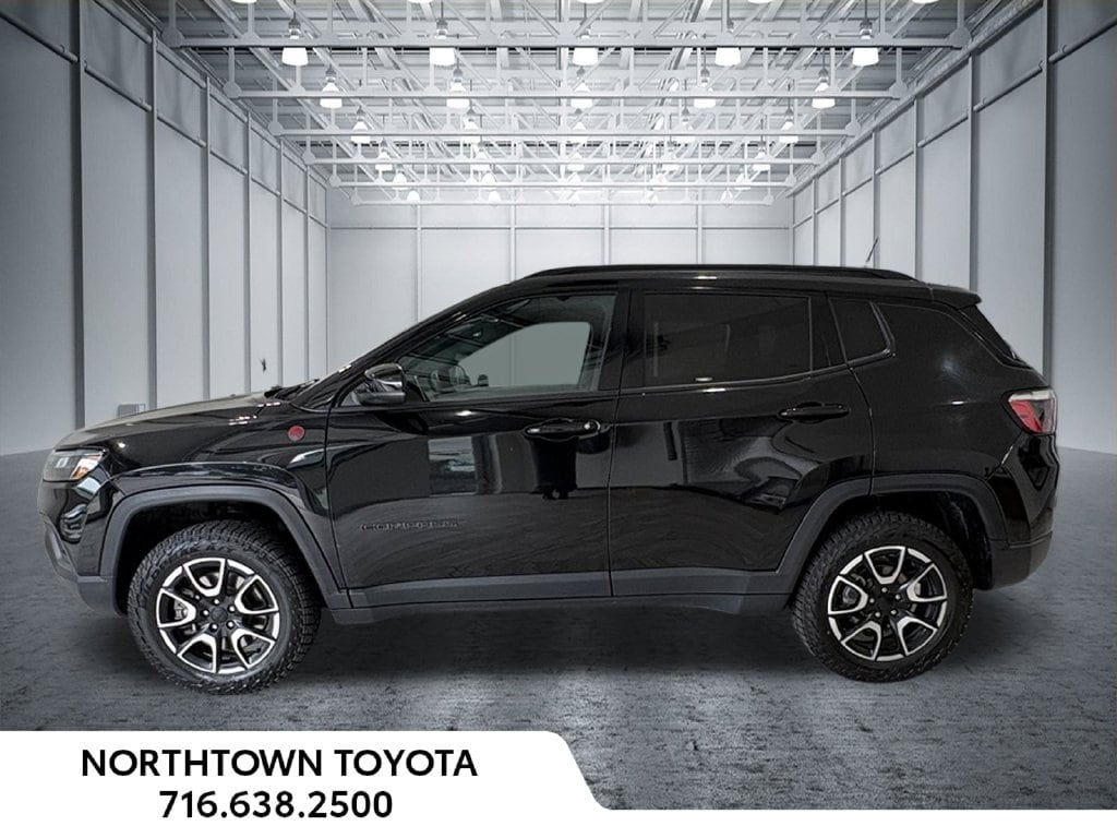 Used 2024 Jeep Compass Trailhawk SUV